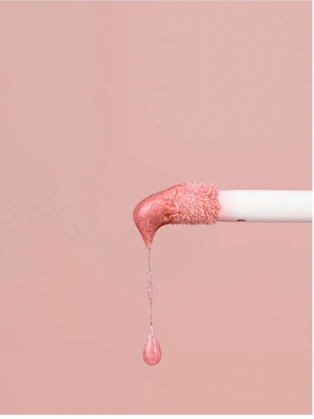Dibs EFFERTLESS PINK Glossy Balm— Soft Pink